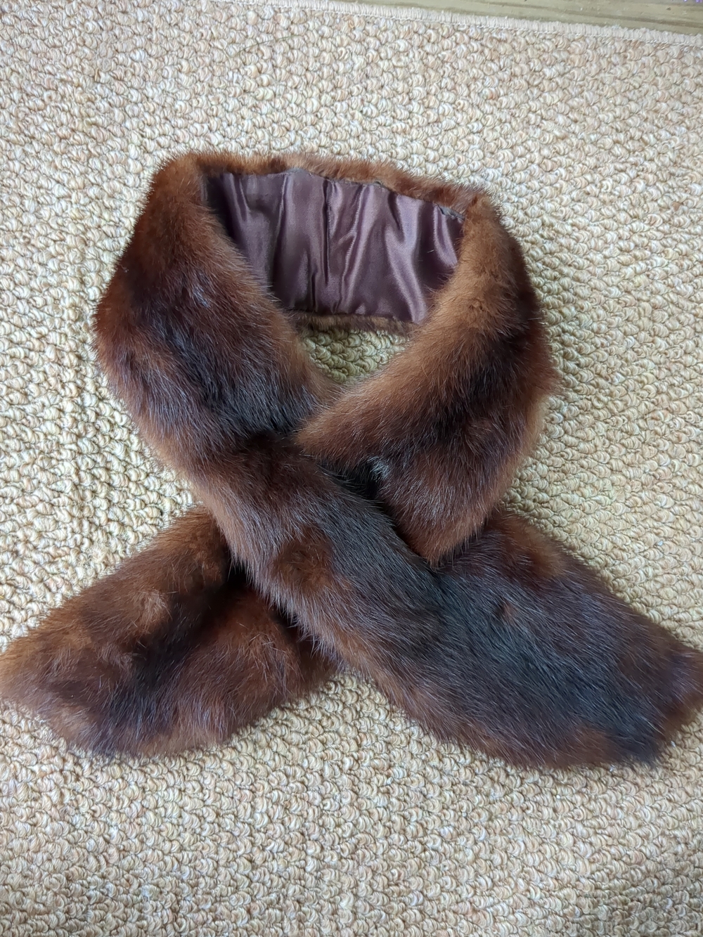 Brown Fur Scarf Collar - Classic Women's Accessory